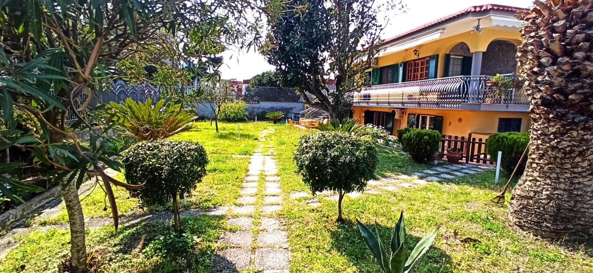 Apartamento I Giardini Di Plinio - Elegante E Luminoso. Boscoreale Exterior foto